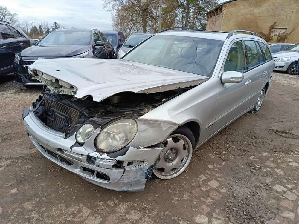Mercedes-Benz E 270 T CDI (211.216) 2.7 CDI KAT Airbags OK