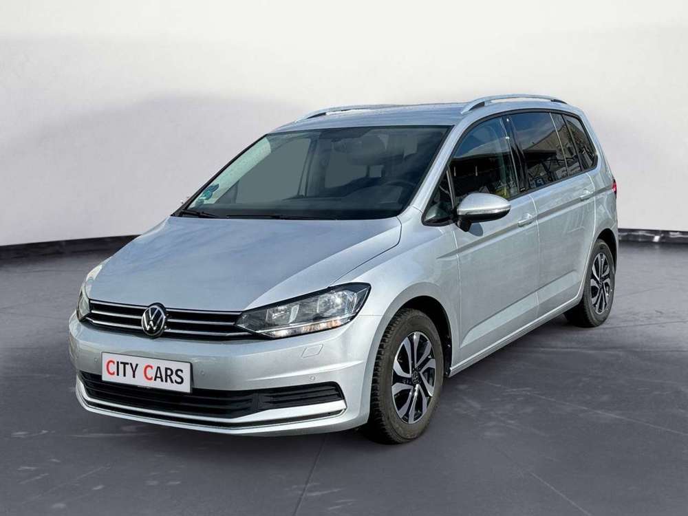 Volkswagen Touran Active Start-Stopp 7.Sitzer Navi AHK LED