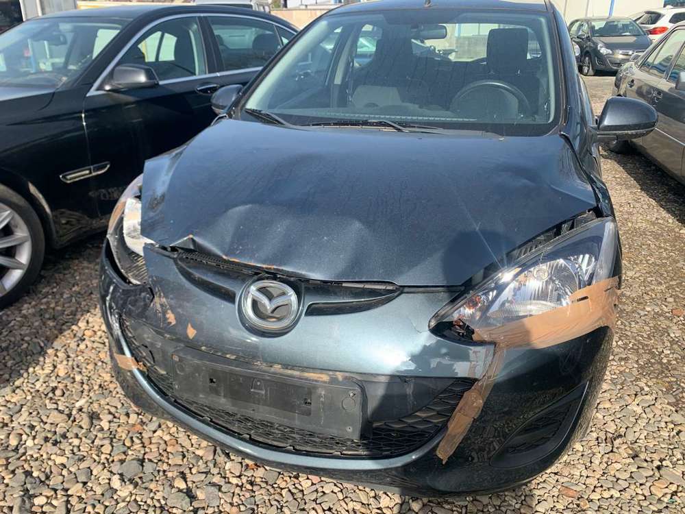 Mazda 2 1.6 MZ-CD Center-Line  4Tür Unfall   Fahrbereit