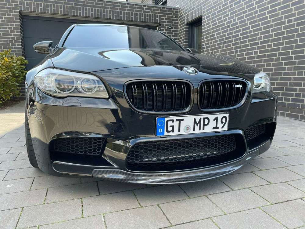 BMW M5 M5 DKG