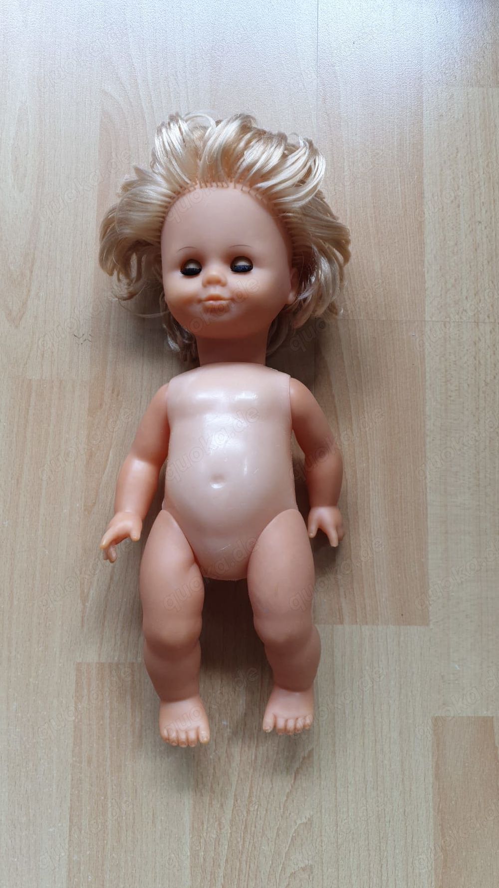 Mädchen-Puppe