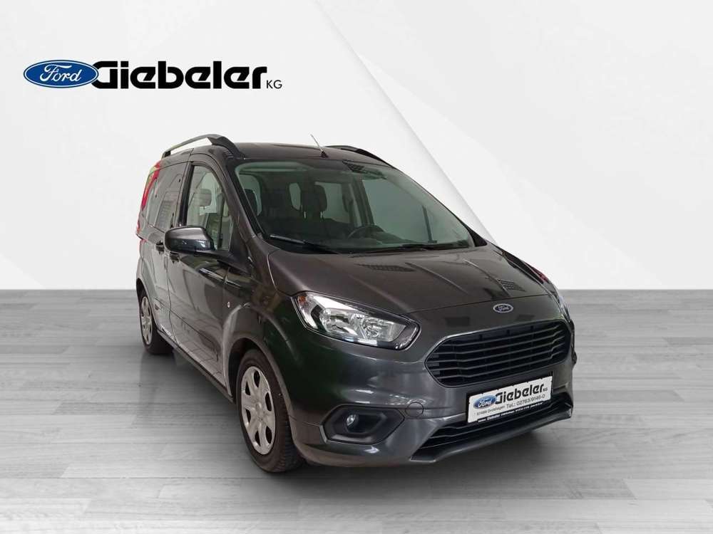 Ford Tourneo Courier Trend *Winterpaket*