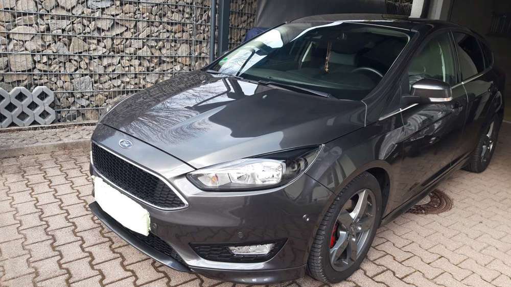 Ford Focus Focus 1.5 EcoBoost Start-Stopp-System Titanium