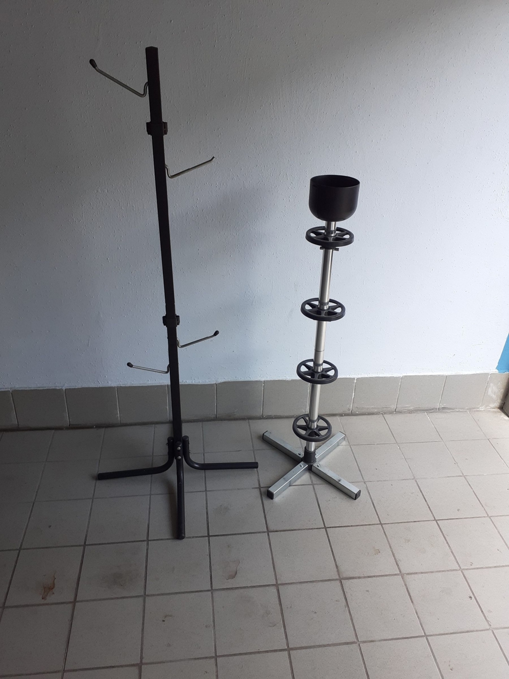 Auto-Reifenhalter Auto-Reifenhalter