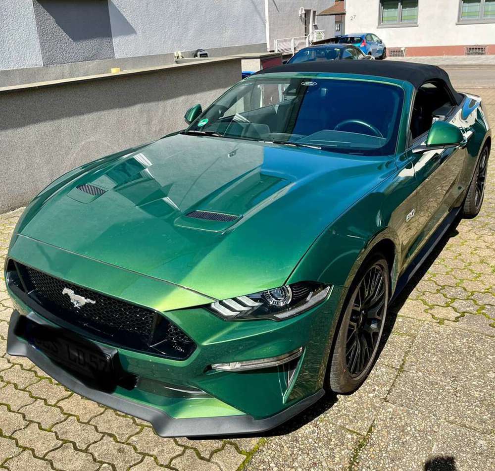 Ford Mustang Convertible 5.0 GT V8