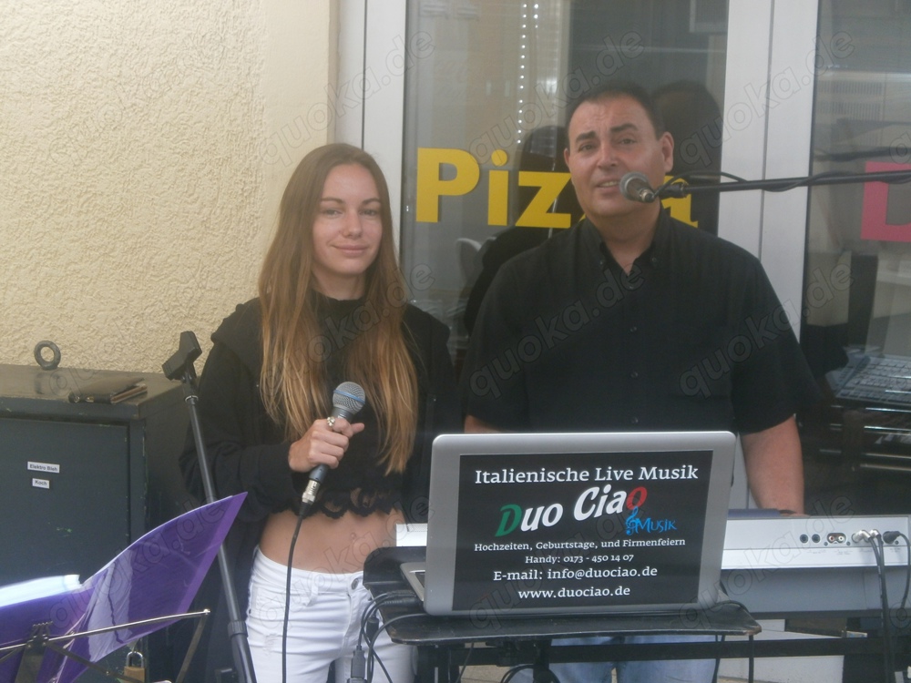 Sie sind auf der Suche nach Italienische Duo mit Internationale Live Musik