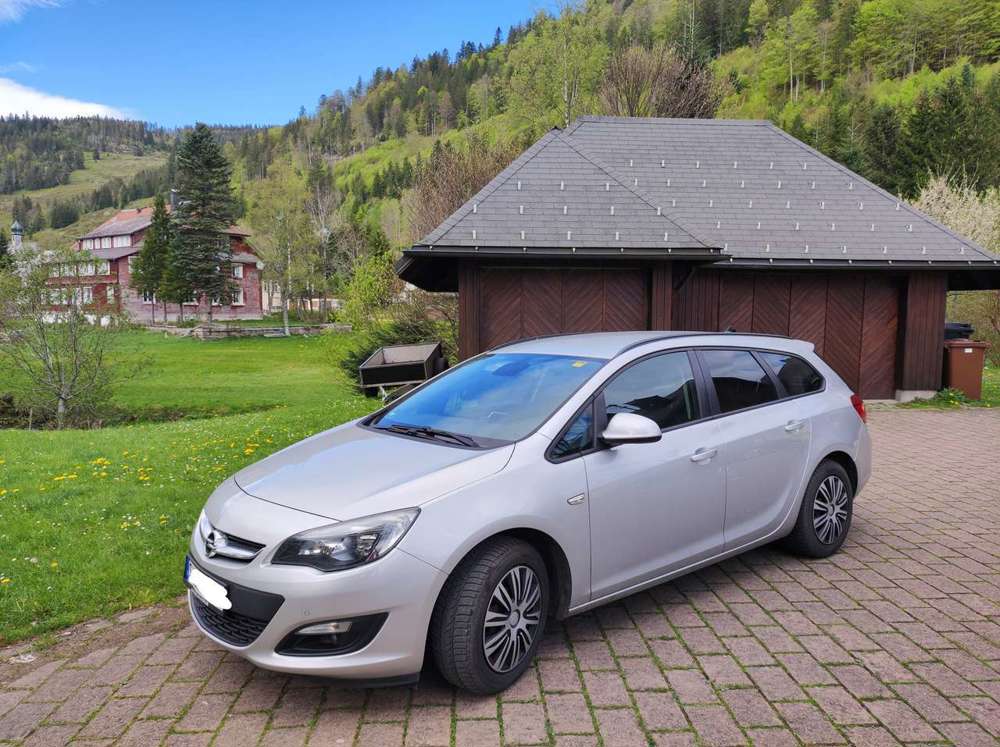 Opel Astra Astra 1.4 Turbo Sports Tourer Innovation