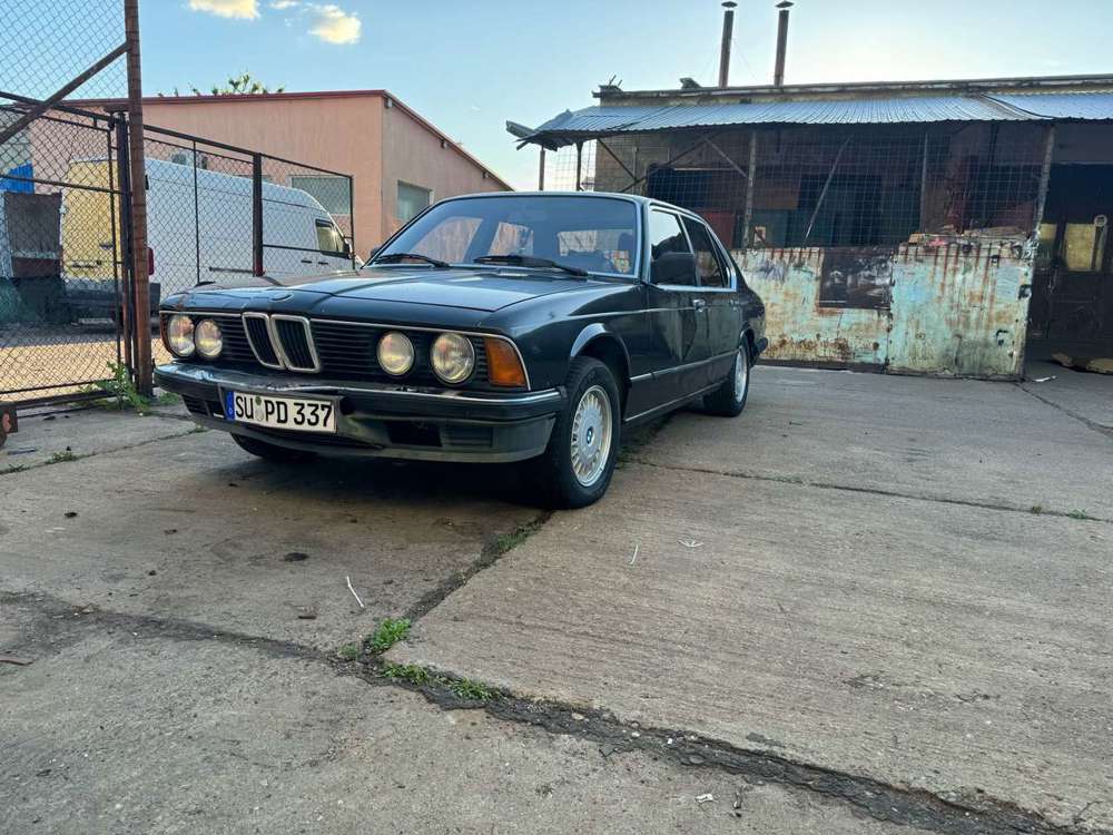 BMW 735 i