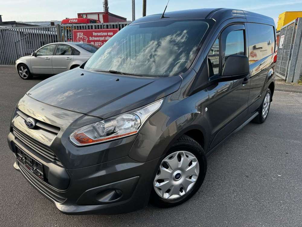 Ford Transit Connect KLIMA PDC