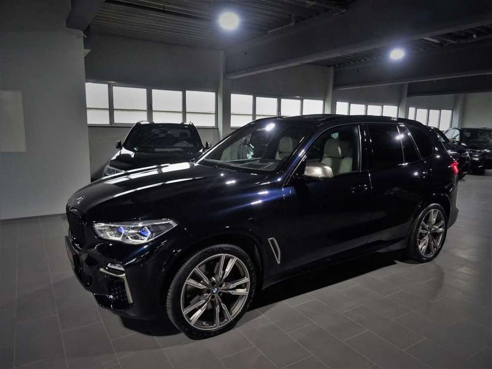 BMW X5 M d JET BLACK ACC PANO SKY MASSAGE STHZ SITZ