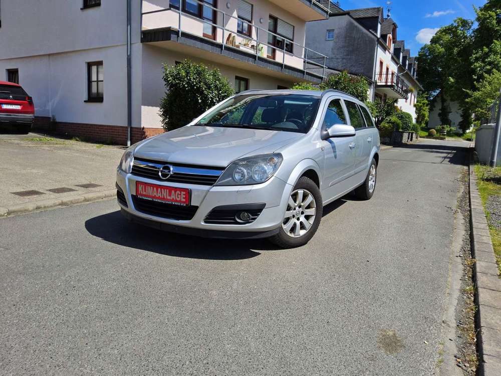Opel Astra Edition/KLIMA/SCHECKHEFT GEPFLEGT/TÜV NEU!
