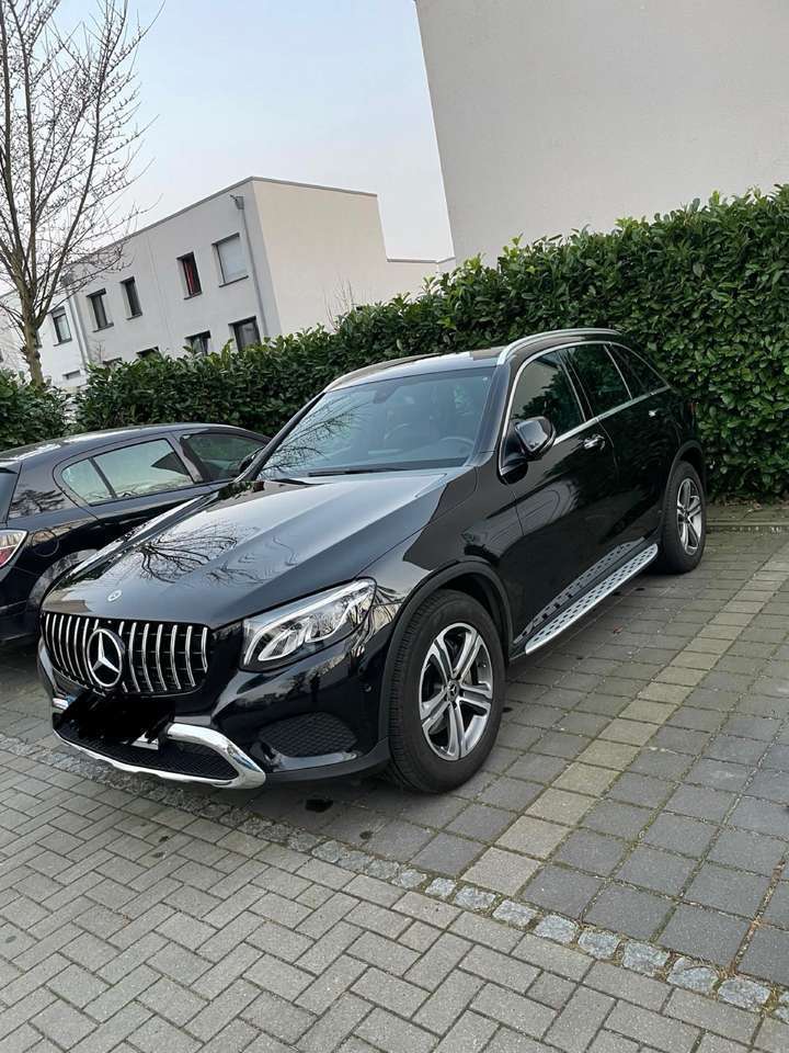 Mercedes-Benz GLC 220 AVANTGARDE 4MATIC