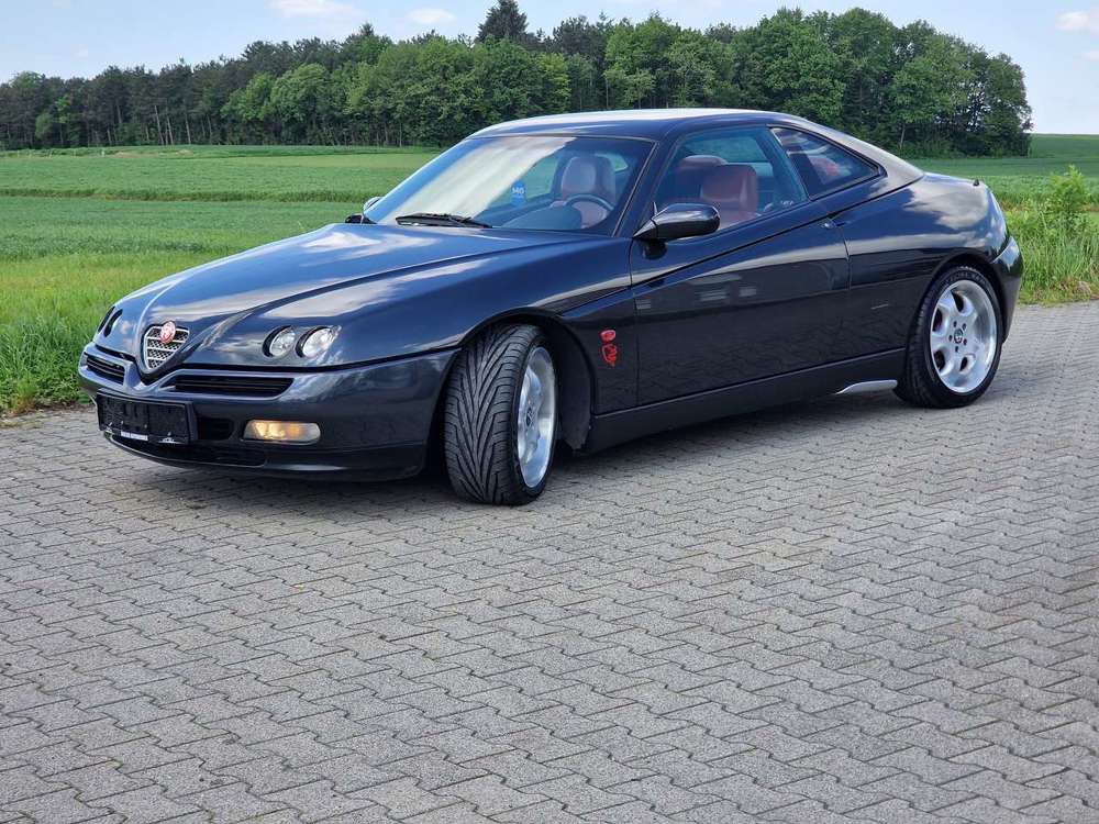 Alfa Romeo GTV 16V T.Spark