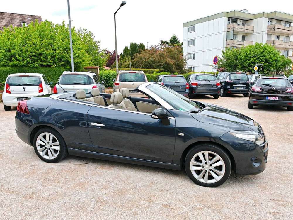 Renault Megane III Coupe / Cabrio Luxe 1.5 d Automatik