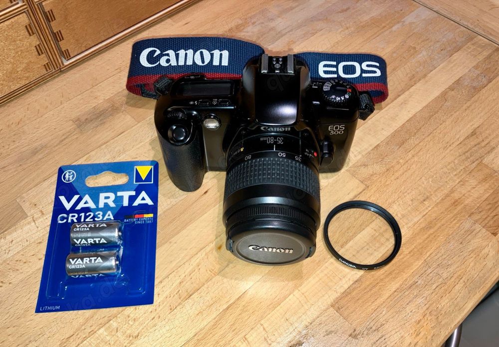 Canon EOS 500 & Zoom Objektiv EF 35-80 & Tasche & UV Filter usw.