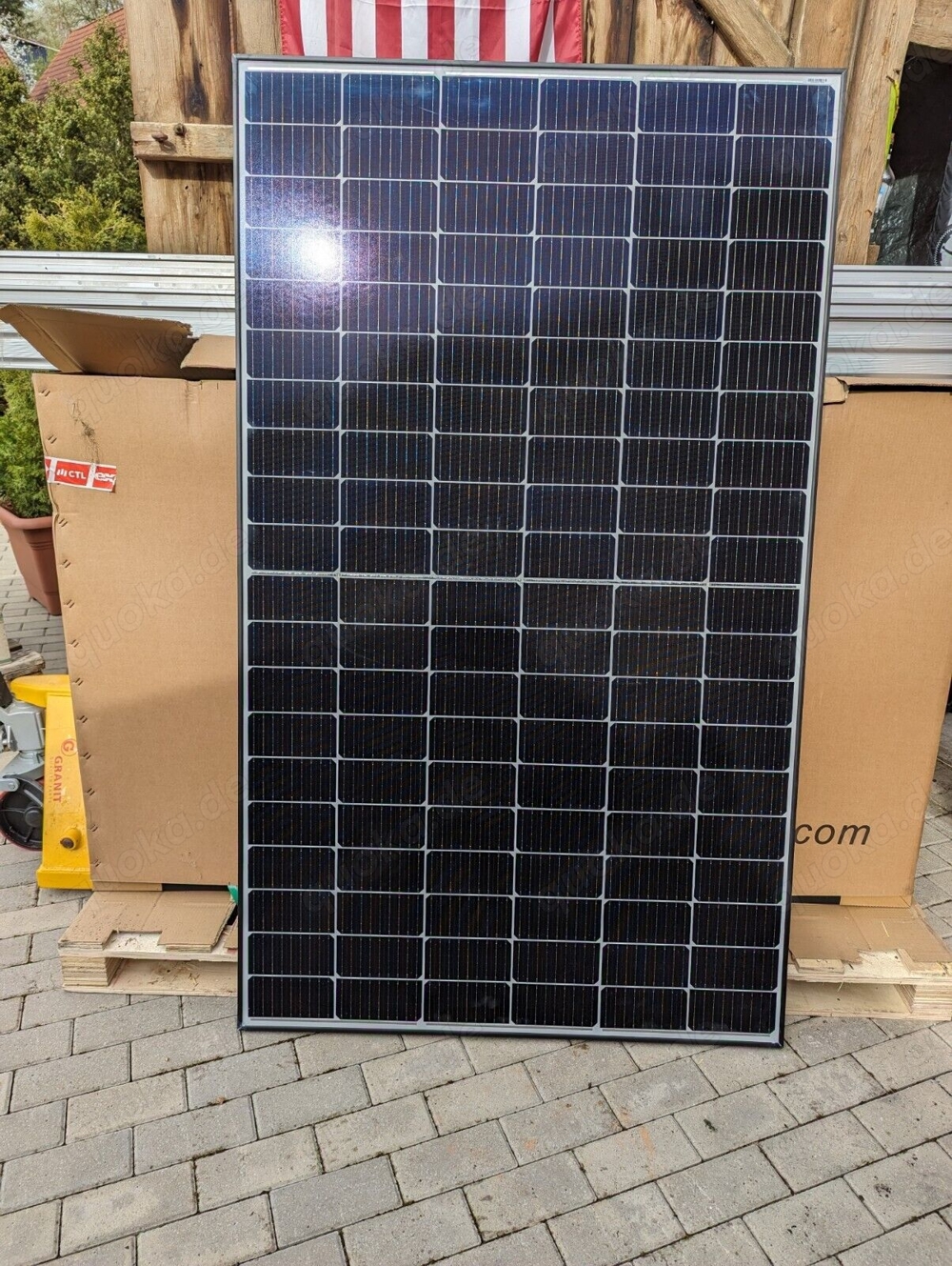 Ja Solar Solarmodul Photovoltaik JAM60S20-380 MR 24 Stück + 50 Schienen NEU
