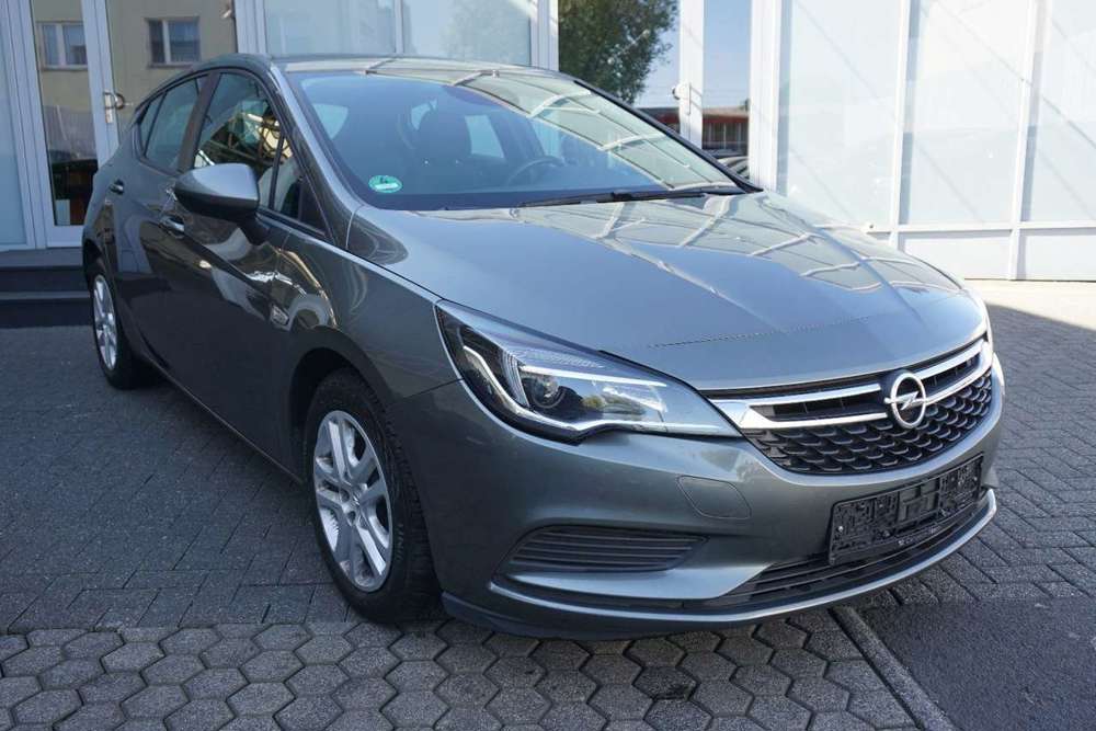 Opel Astra K  Edition Navi/PDC/Tempomat/Lenkrad-Heiz.