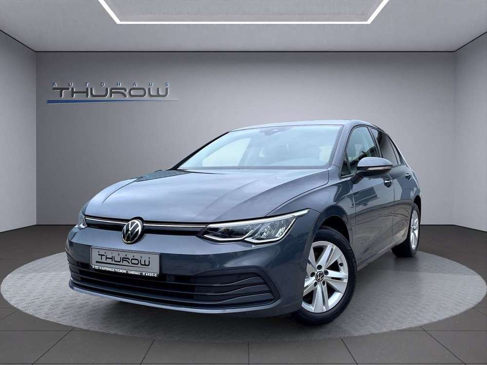Volkswagen Golf VIII Life1.5 TSI LED Navi ACC AppConnect SH