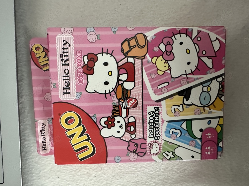 Hello Kitty Uno