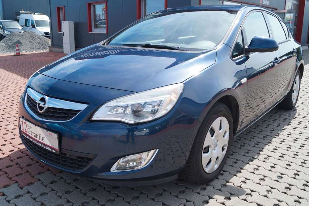 Opel Astra J Lim. 5-trg. Edition Automatik