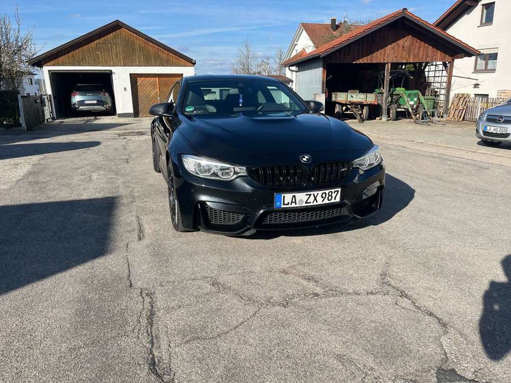 BMW M4 DKG/deutsches Fzg./kein Import/Head-Up/Carbon