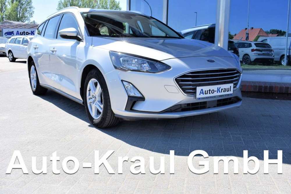 Ford Focus Turnier 1.5 EcoBlue COOLCONNECT LED-Scheinwerfer