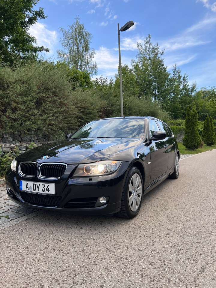 BMW 318 318d DPF Touring Edition Lifestyle