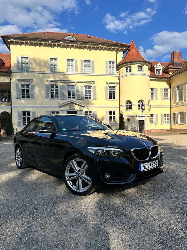 BMW 218 Advantage