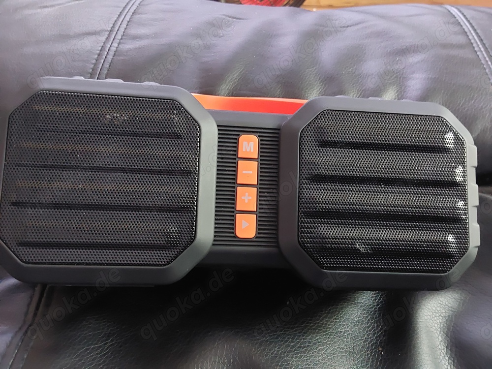 Bluetoothlautsprecher-Neu!Mit USB-Anschluss-TF-Card-Aux!Nur Abholung!