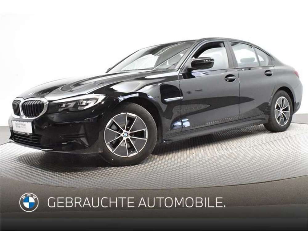 BMW 320 d Aut. Advantage NEU bei BMW Hofmann