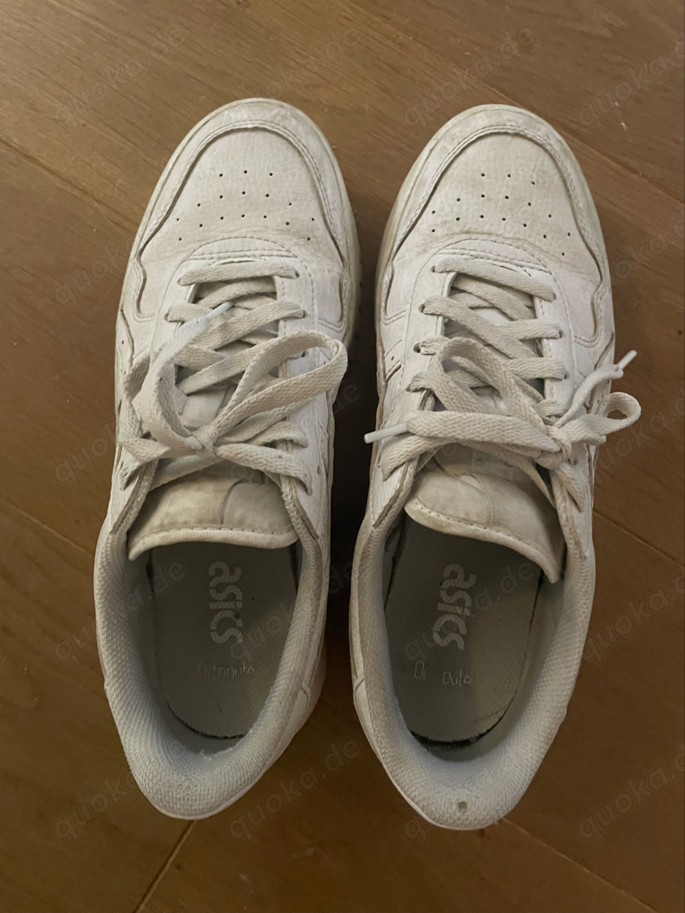 Intensiv riechende Schuhe ein halbes Jahr getragen (und immernoch)     