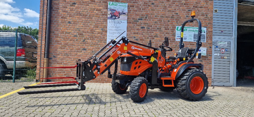 26 PS Avenger 26 Allrad Traktor Schlepper Frontlader 3.Steuerkr Rasenbereifen
