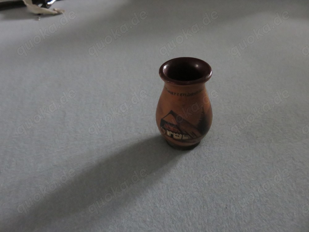 Holzvase zu verschenken