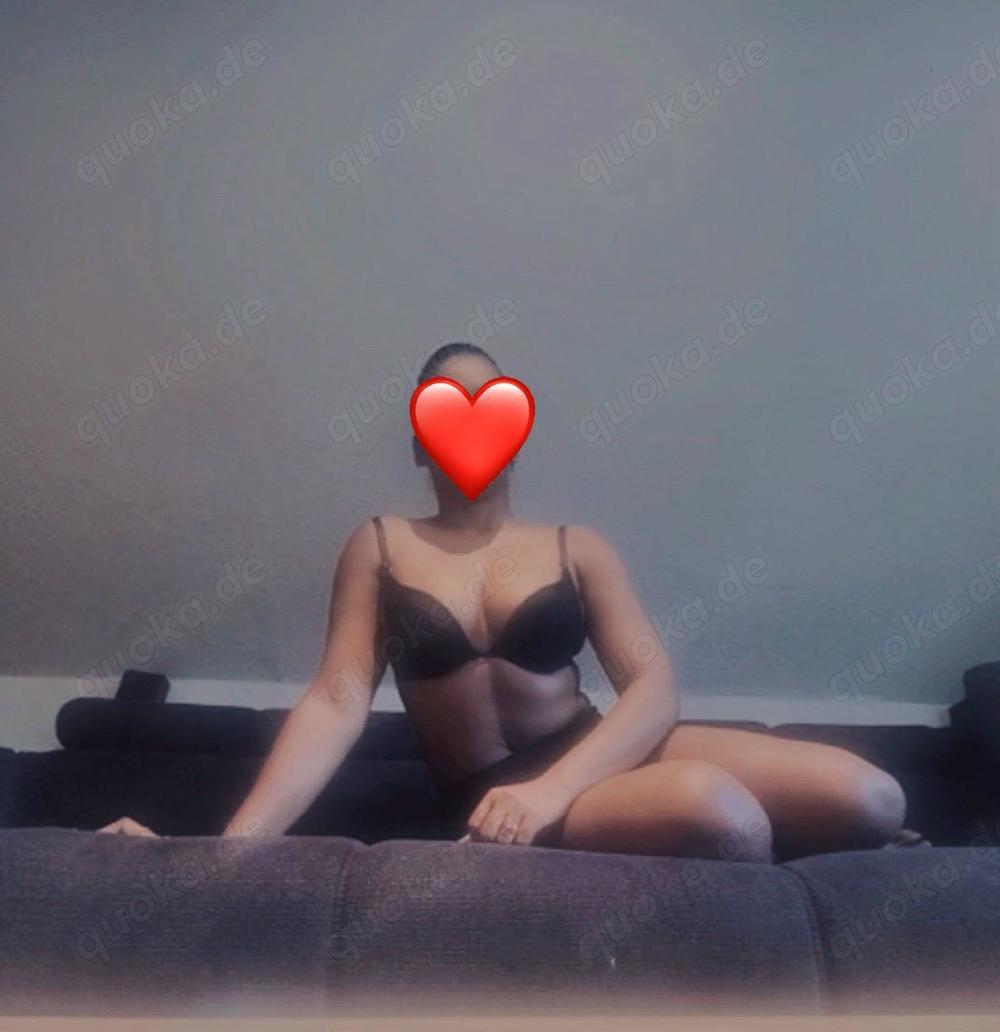 Sex in Remscheid Linda Kubana verwirklicht ihre sexuelle Fantasie in Wuppertal, Remscheid, Solingen,