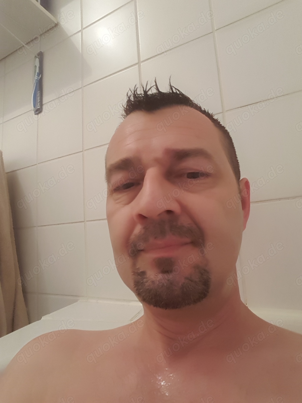 Suche Sie für Beziehung