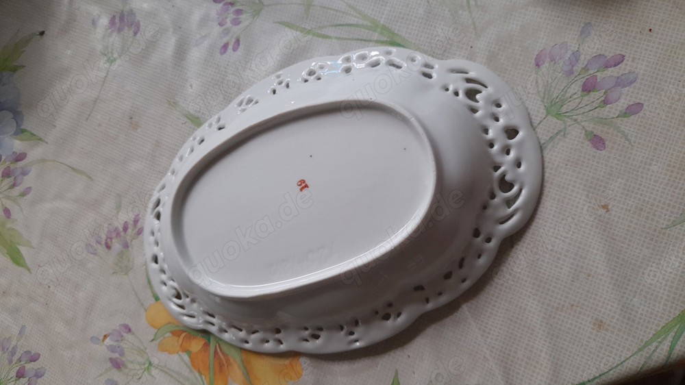 Hübsche Porzellanschale 