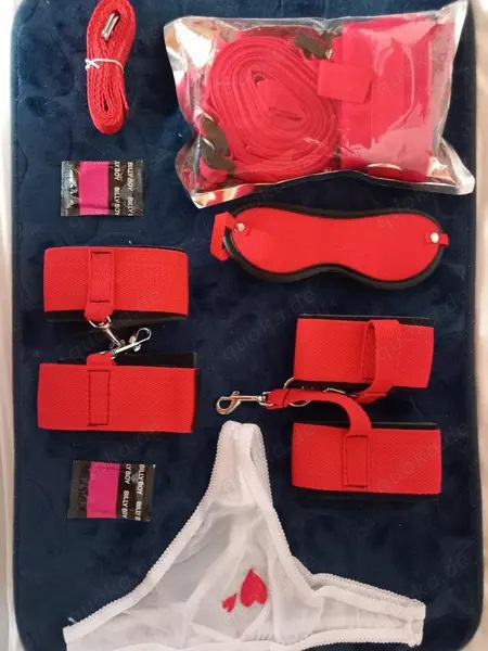 Bundle: BDSM Fesseln rot 39 EURO