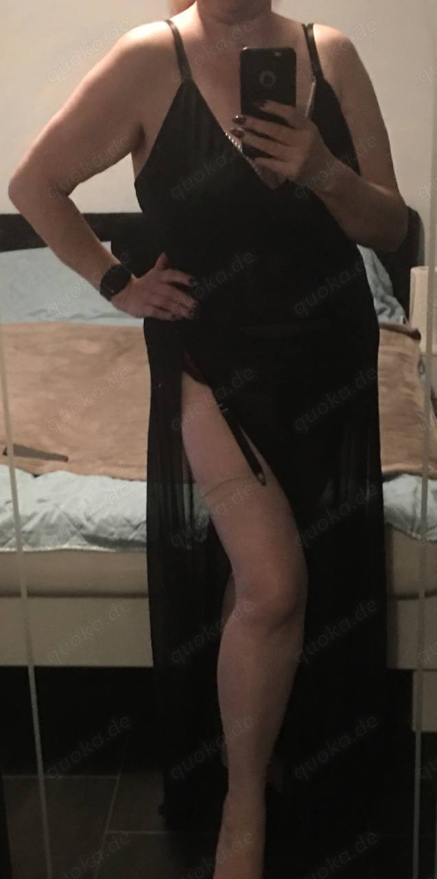 Moni (49)- zärtlicher Mund und zärtliche Hände, besuchbar für Männer ab 30