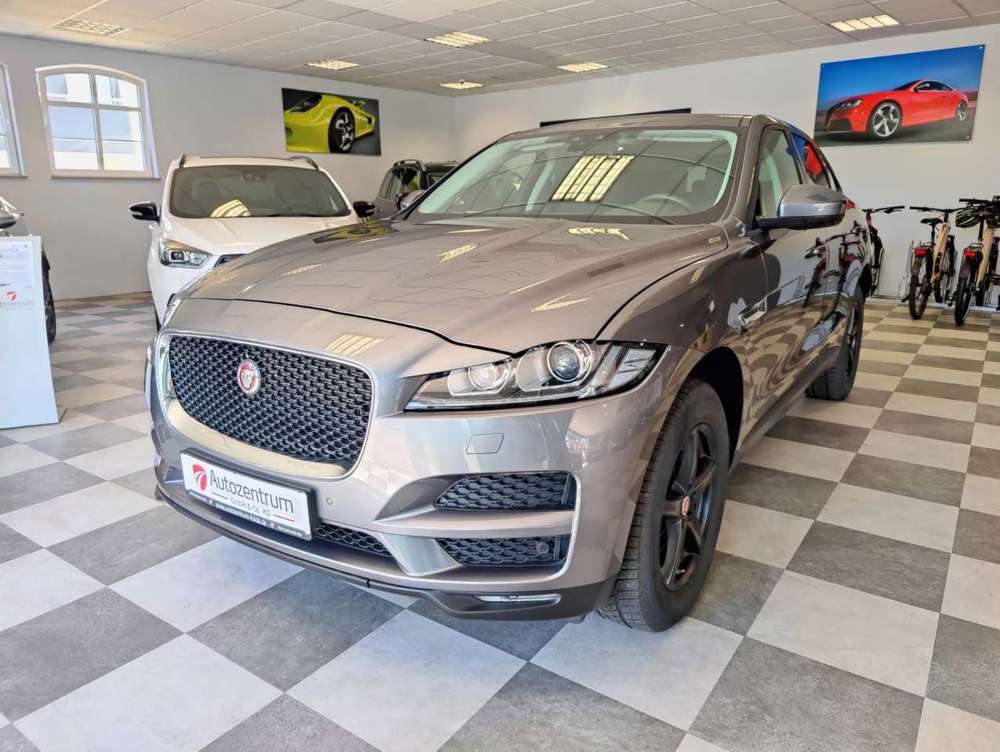 Jaguar F-Pace F-PACE Pure AWD*NAVI*SHZ*PDC-CAM*