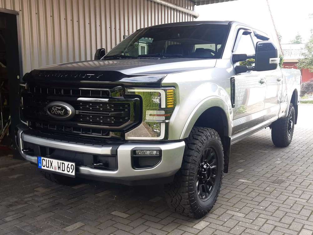 Ford F 250 TREMOR 7,3 l
