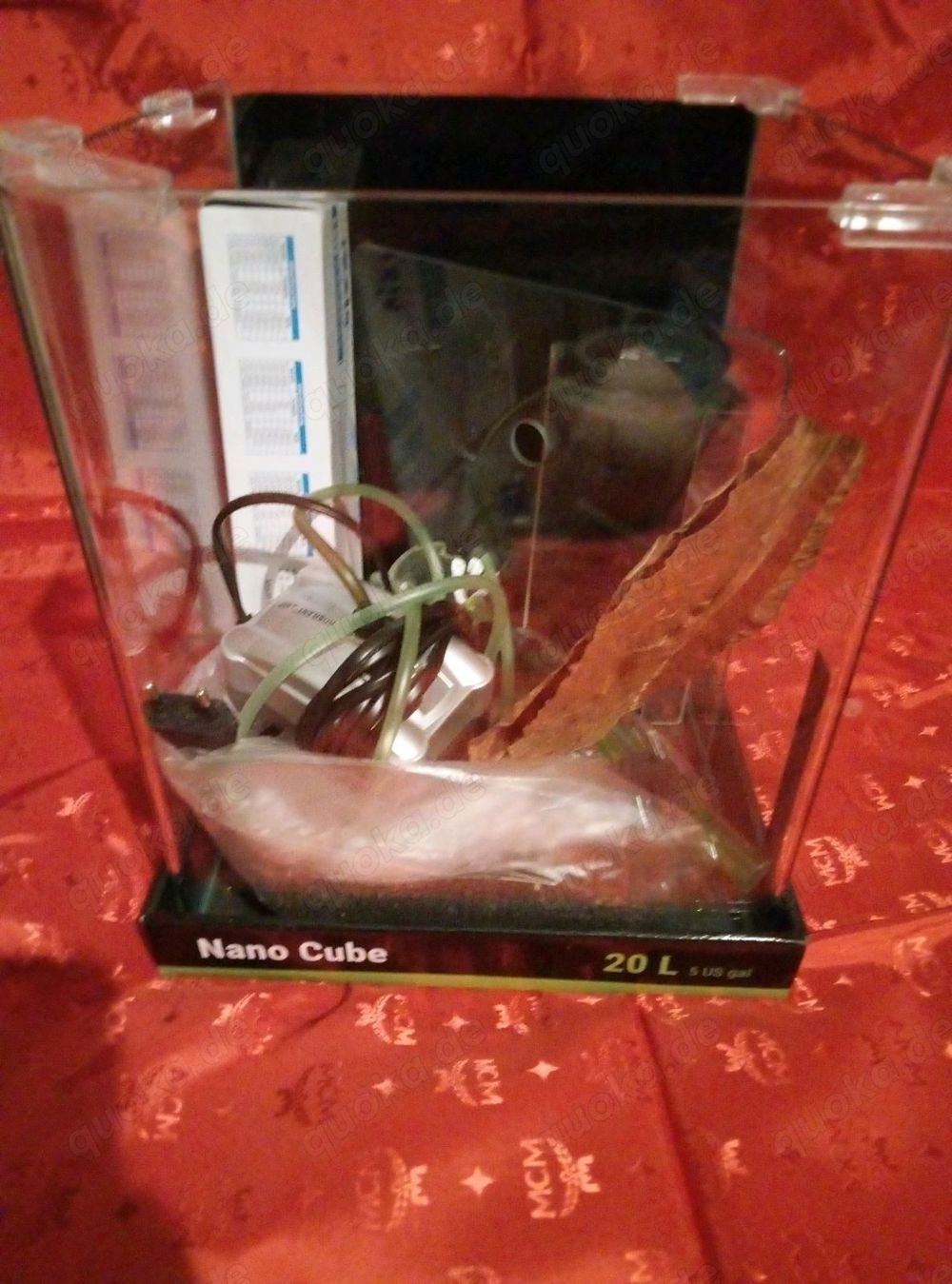 20 Liter Dennerle Cube mit allem Zubehör