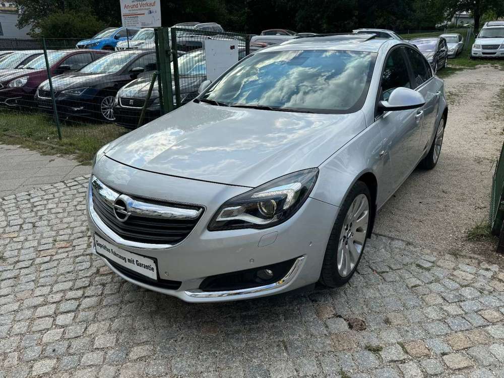 Opel Insignia Innovation 4x4 Scheckheft 8-fach bereif