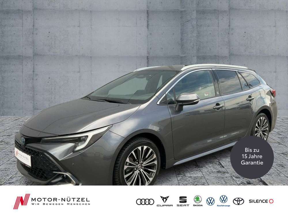 Toyota Corolla TS 1.8 Hybrid TEAM D LED+NAV+ACC+RFK+SHZ