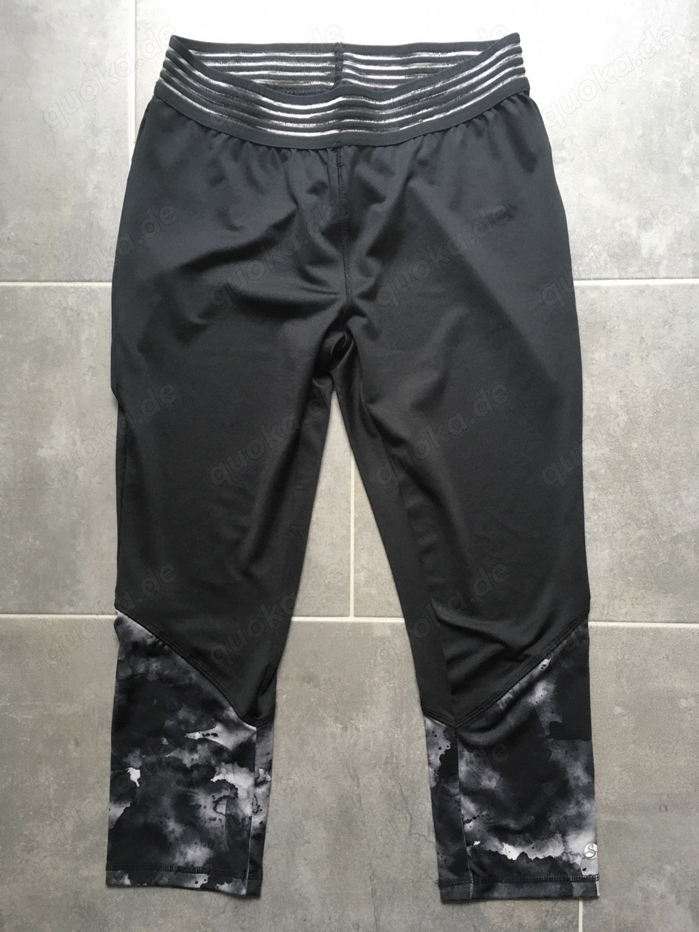 7 8 Sporttight + Top von Sophia Thiel