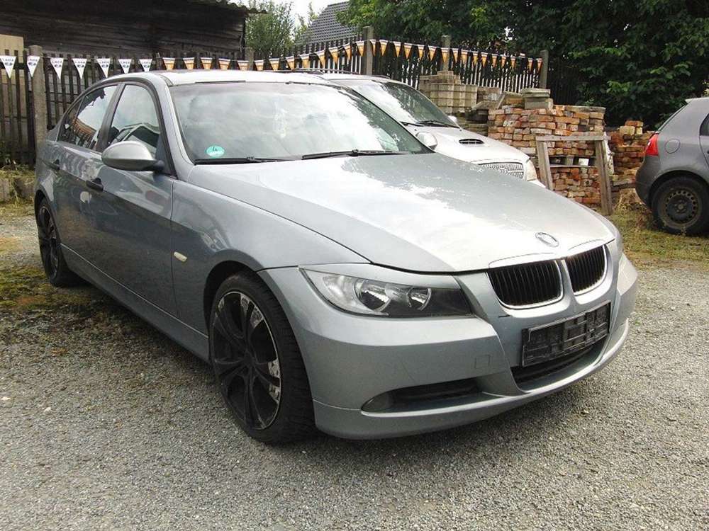 BMW 320 320i  Klimaautomatik