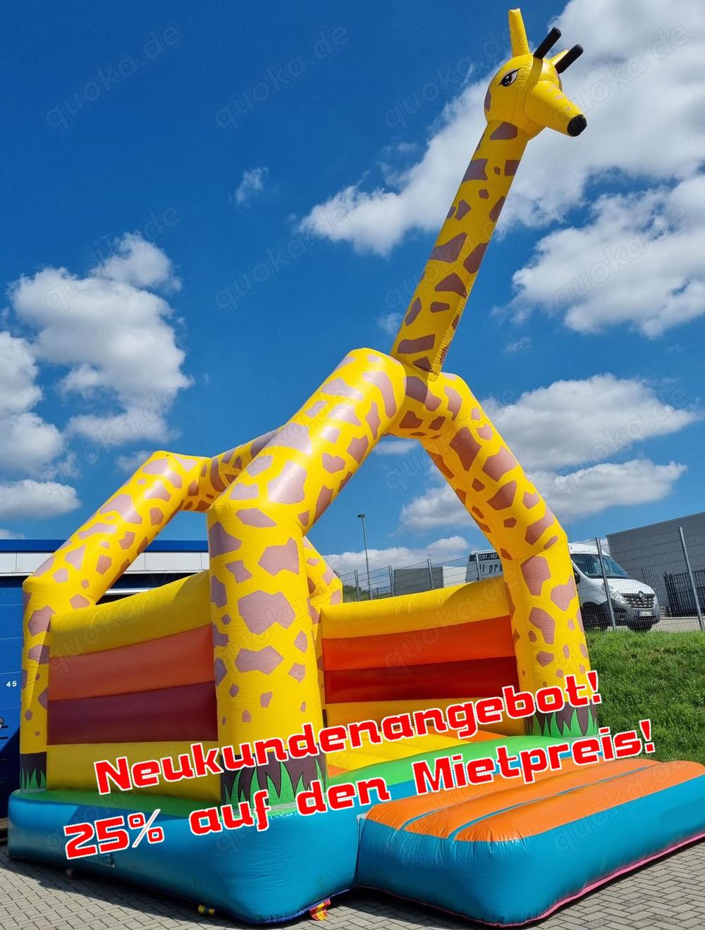 Giraffe Hüpfburg - groß Vermietung   Mieten
