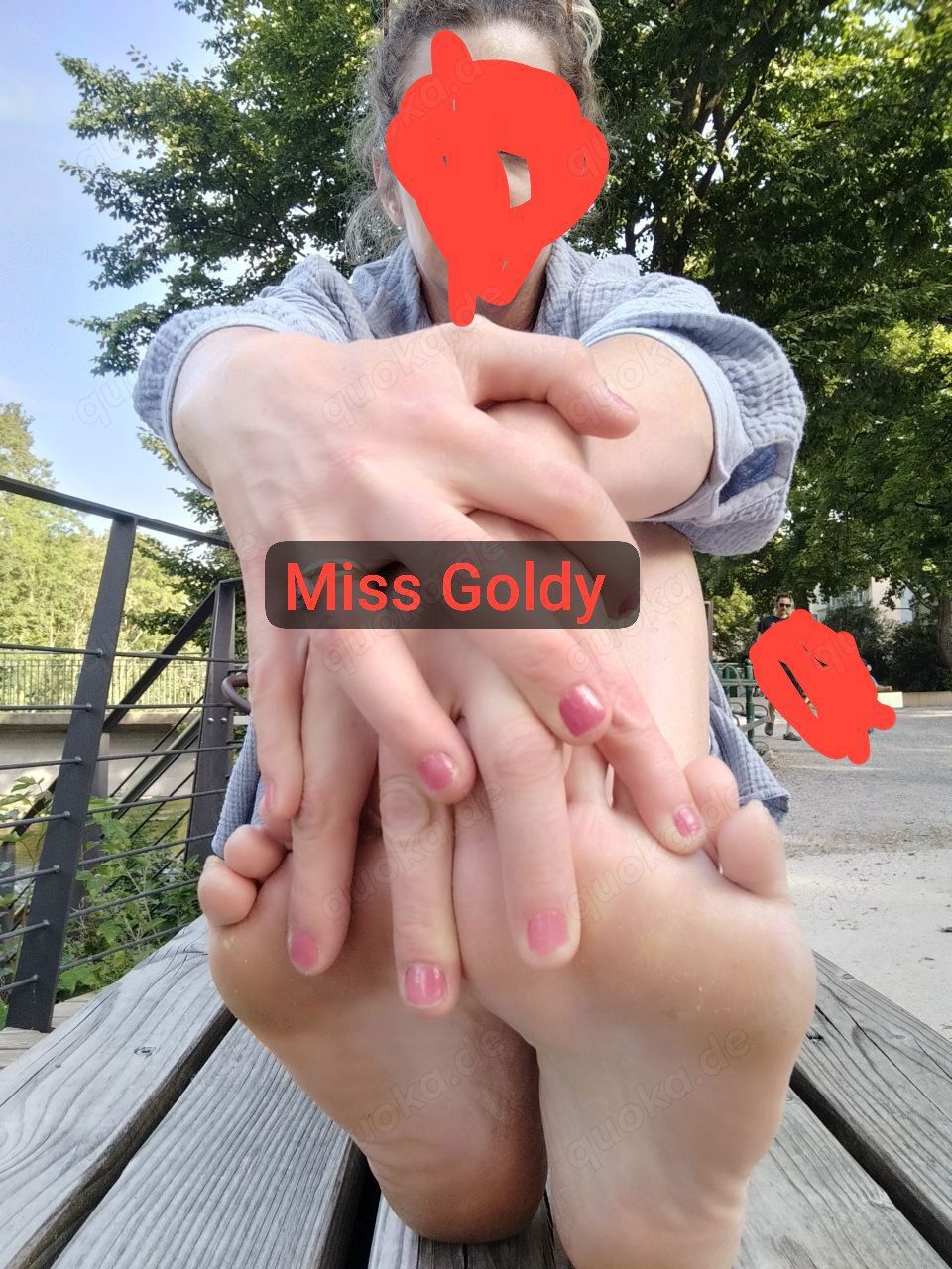 Herrin Miss Goldy -nur online-