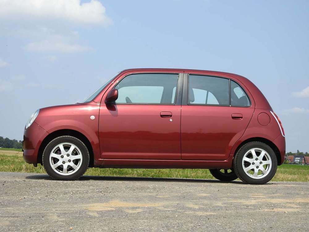 Daihatsu Trevis 1.0 Automatik. Klima.Ganzjahresreifen.