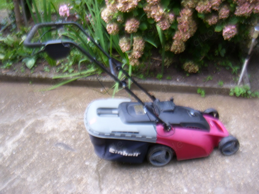 Akku Rasenmäher Einhell RG-CM mit neuem Akku