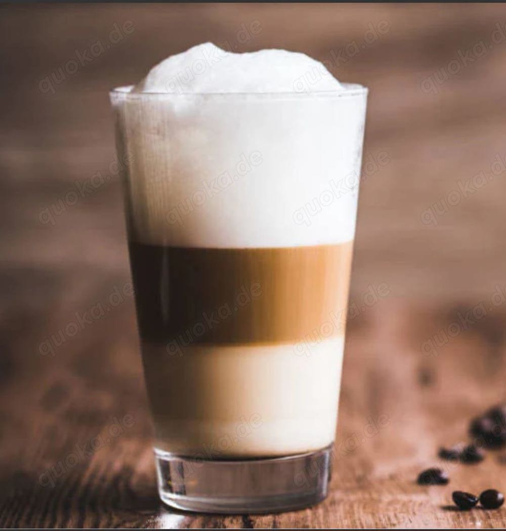 Zur Begrüßung trinken WIR Caffe-Latte....